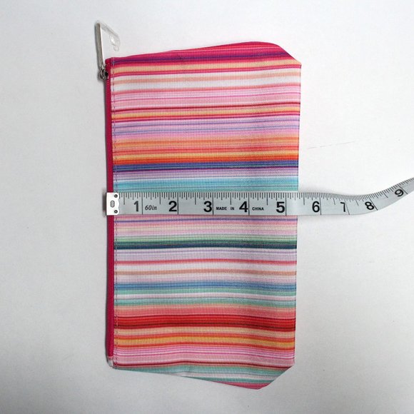 Clinique Makeup Accessory or Travel Bag - Vertical Stripes & Bright Pink Lining - Picture 13 of 13
